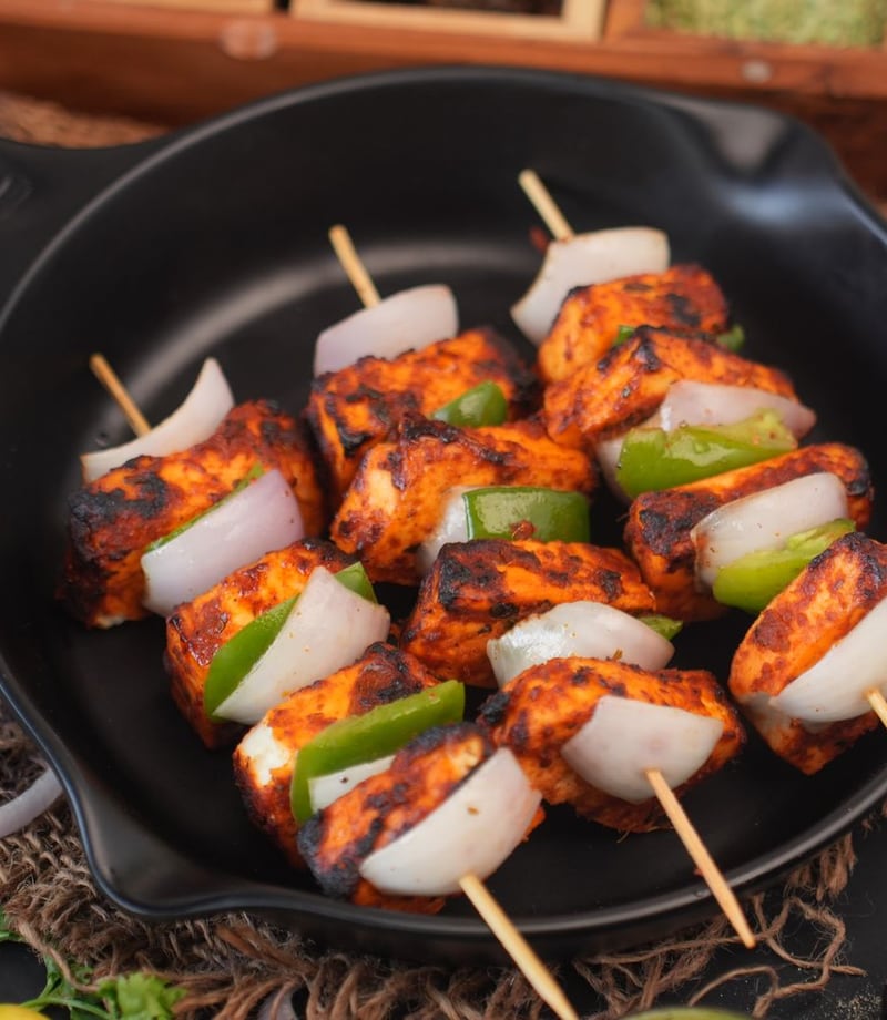 Achari Paneer Tikka (4/8 pcs)